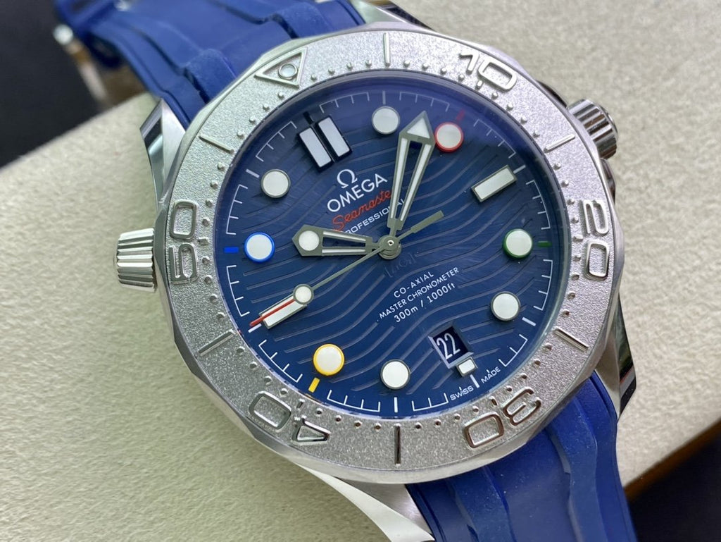 SEAMASTER DIVER 300 STAINLESS STEEL BLUE DIAL RUBBER STRAP