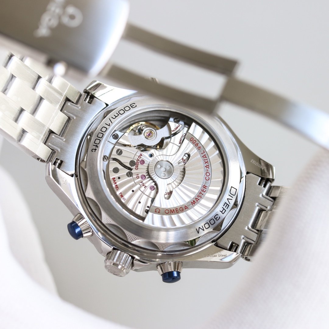 SEAMASTER DIVER 300M CHRONOGRAPH BLUE CERAMIC