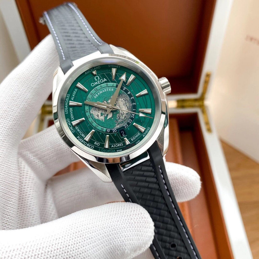 SEAMASTER AQUA TERRA 150M WORLDTIMER GREEN DIAL